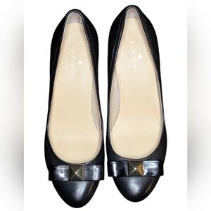 Kate Spade Black Leather Bow Pumps Gold Stud Accent Size 7M